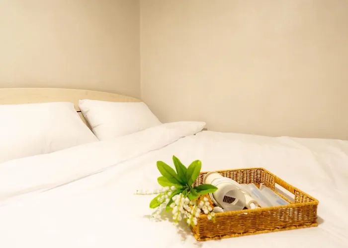 Hotel Hillzo *
